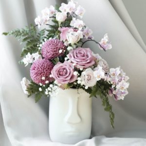 Face Vase flower arrangment