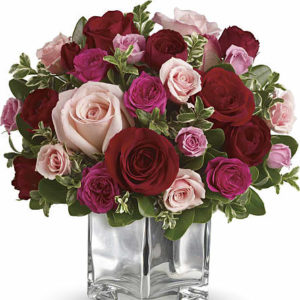 Square Vase Red Roses